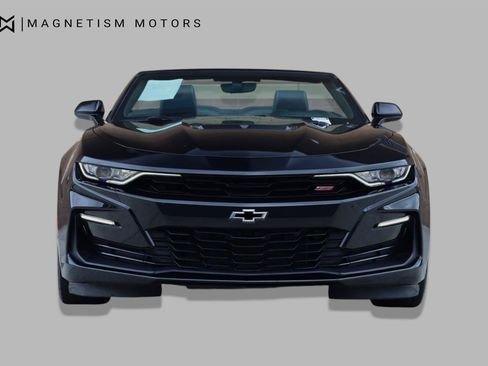Used 2019 Chevrolet Camaro SS RWD image 11