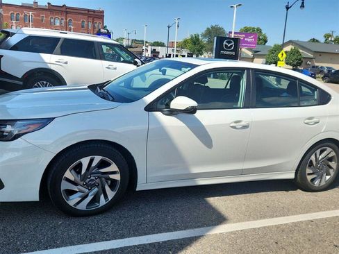 Used 2024 Subaru Legacy Limited AWD/4WD image 8