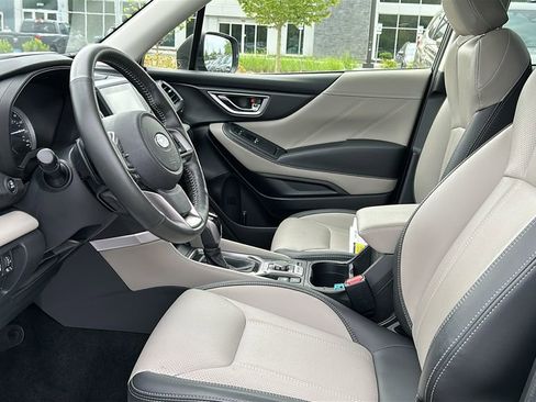 Certified 2023 Subaru Forester Limited AWD/4WD image 10