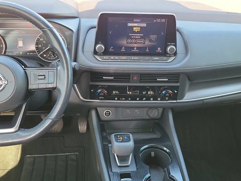 Used 2023 Nissan Rogue SV w/ SV Premium B Package FWD image 29