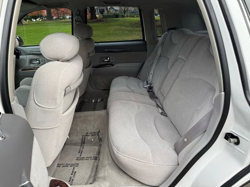 Used 1996 Lincoln Town Car Signature image 11