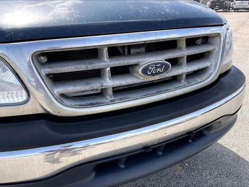 Used 2000 Ford F150 XL RWD image 25