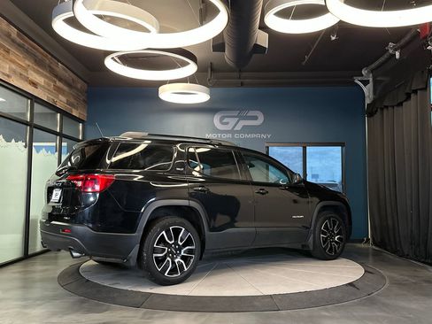 Used 2019 GMC Acadia SLT w/ Black Edition AWD/4WD image 3