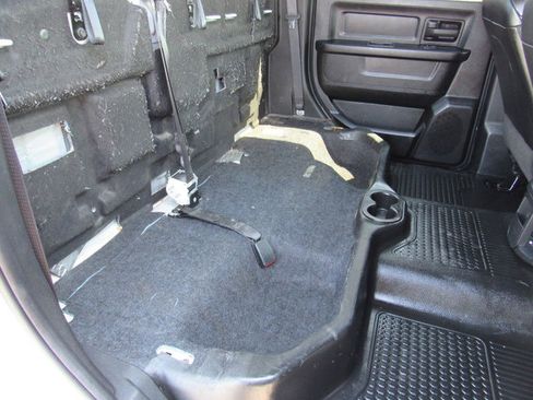 Used 2022 RAM 3500 Tradesman RWD image 18