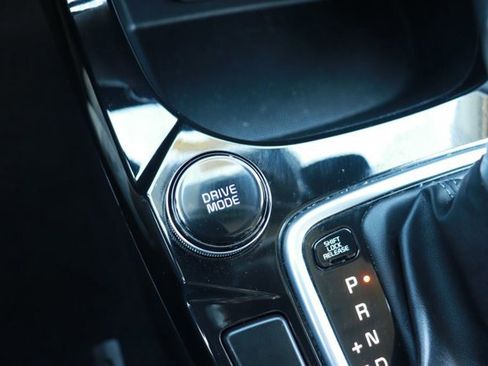 Used 2025 Kia Seltos S image 20