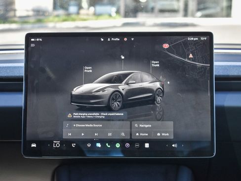 Used 2025 Tesla Model 3 Long Range image 11