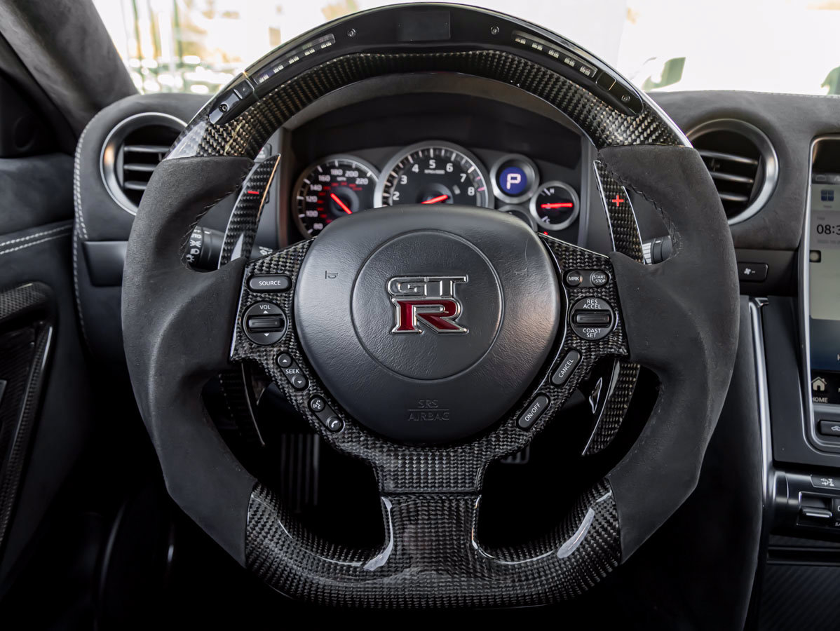 Used 2013 Nissan GT-R Premium AWD/4WD image 22