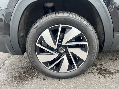 Used 2026 Volkswagen Atlas SE AWD/4WD image 33