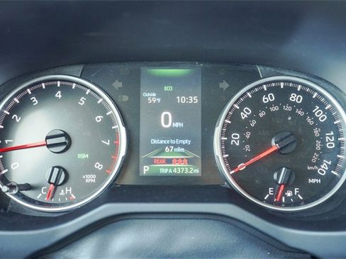 Used 2021 Toyota RAV4 XLE image 25