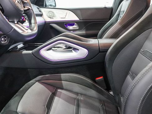 Used 2025 Mercedes-Benz GLE 53 AMG 4MATIC Coupe image 18