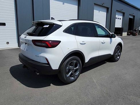 New 2025 Ford Escape ST-Line Select w/ Class II Trailer Tow Package image 8