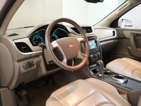Used 2016 Chevrolet Traverse LT AWD/4WD image 6