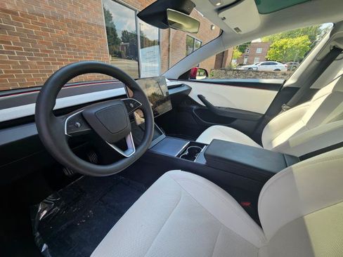 Used 2024 Tesla Model 3 Long Range AWD/4WD image 39