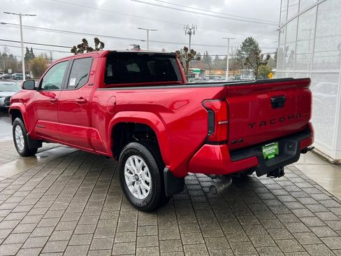 New 2026 Toyota Tacoma SR5 AWD/4WD image 3