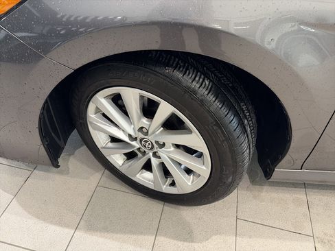 Used 2023 Toyota Camry LE image 9