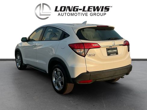 Used 2020 Honda HR-V LX image 4