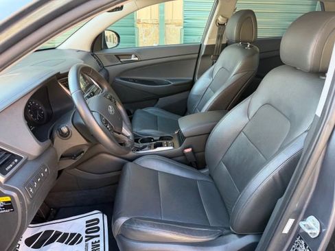 Used 2016 Hyundai Tucson Limited w/ Option Group 03 image 15