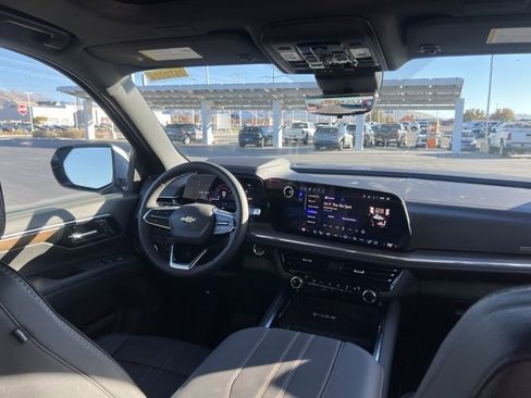 New 2026 Chevrolet Suburban High Country w/ Sun And Tow Package image 22