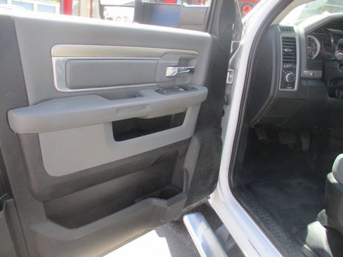 Used 2017 RAM 3500 Tradesman w/ Chrome Appearance Group AWD/4WD image 20