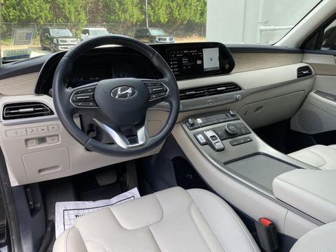 Used 2022 Hyundai Palisade SEL w/ Premium Package FWD image 34