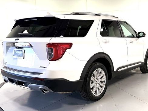 Used 2023 Ford Explorer Limited w/ Equipment Group 301A image 4