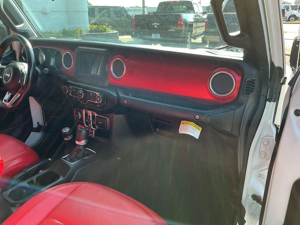 Used 2020 Jeep Gladiator Rubicon AWD/4WD image 16