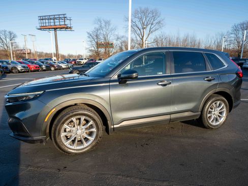 Used 2023 Honda CR-V EX image 3