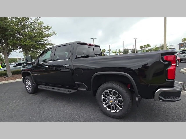 New 2026 Chevrolet Silverado 2500 LTZ w/ LTZ Premium Package AWD/4WD image 23