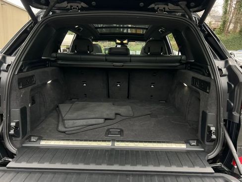 Used 2024 BMW X5 xDrive50e w/ M Sport Package image 30