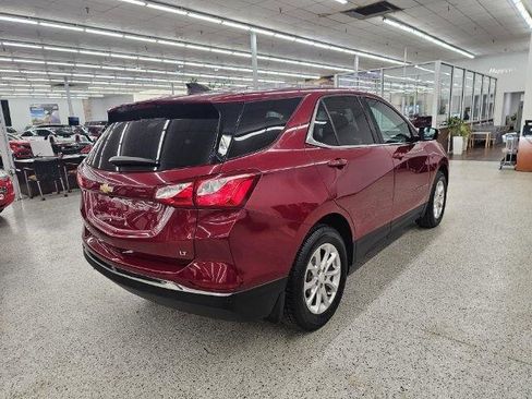 Used 2018 Chevrolet Equinox LT image 4