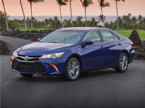 Used 2016 Toyota Camry SE FWD image 3
