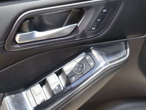 Used 2024 Nissan Rogue SL w/ SL Premium Package FWD image 21