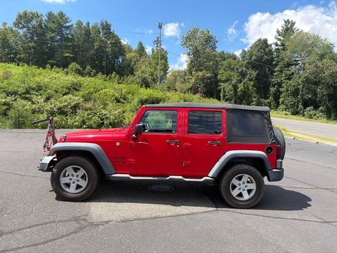 Used 2018 Jeep Wrangler Unlimited Sport S AWD/4WD image 6