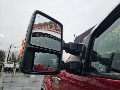 Used 2013 Ford F150 Lariat w/ Luxury Equipment Group image 22