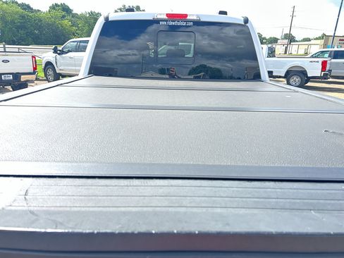 Used 2020 Ford F250 Lariat w/ Lariat Value Package AWD/4WD image 12