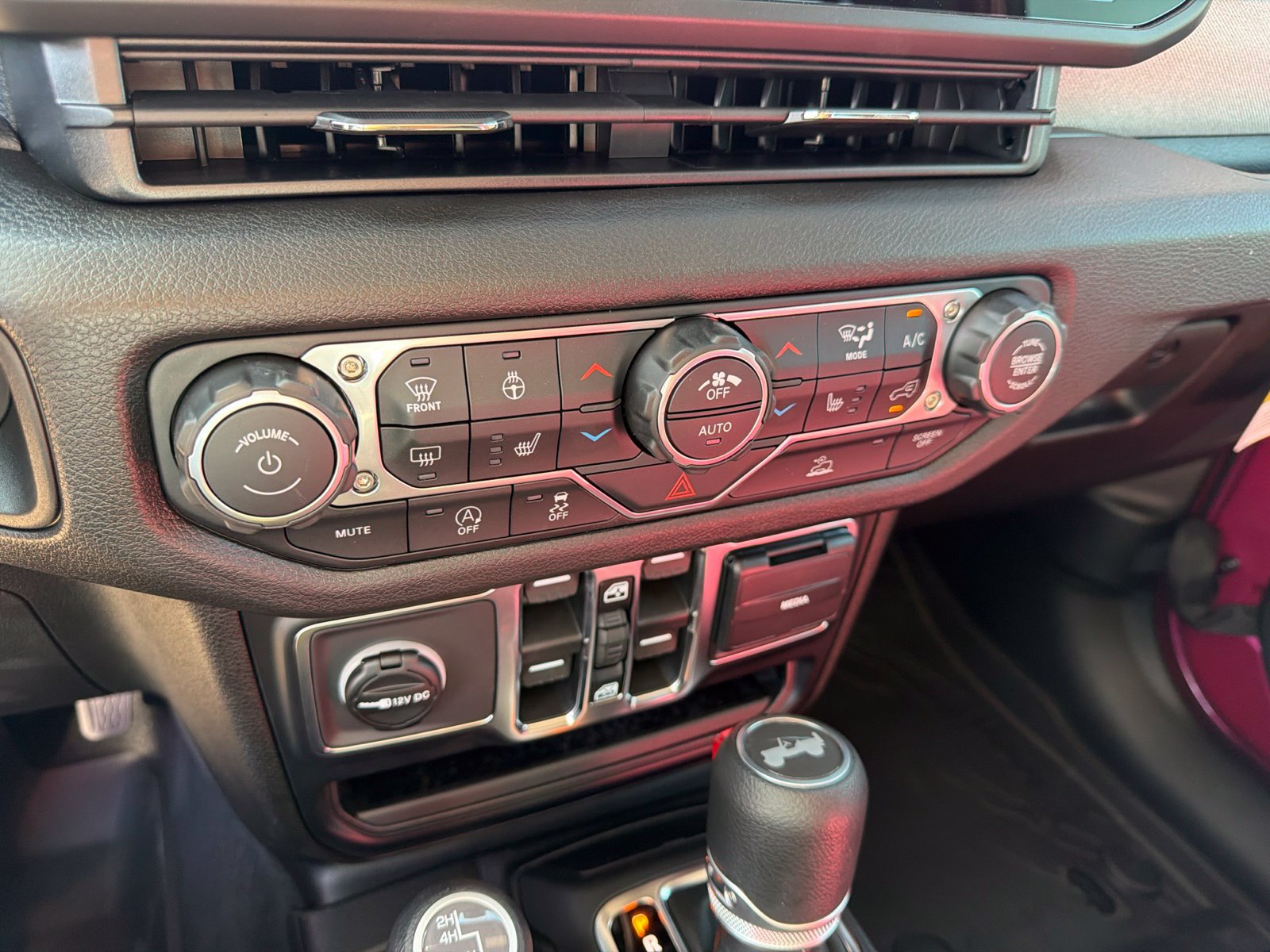 New 2026 Jeep Wrangler Unlimited Sport AWD/4WD image 23