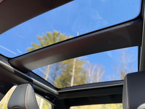 Used 2026 Toyota Crown Limited image 19