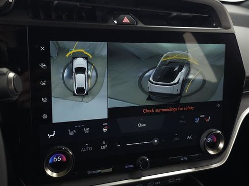 Used 2023 Lexus RZ 450e Premium image 32