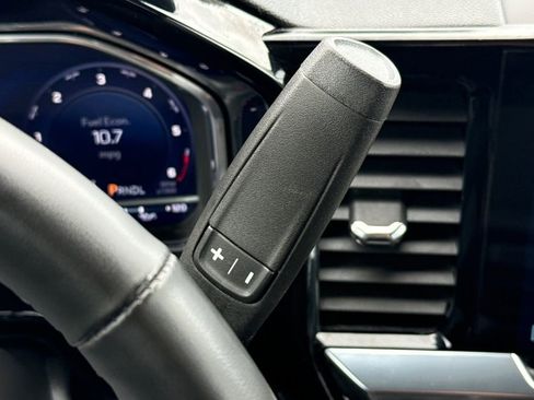 Used 2025 Chevrolet Silverado 2500 LT w/ Convenience Package AWD/4WD image 32