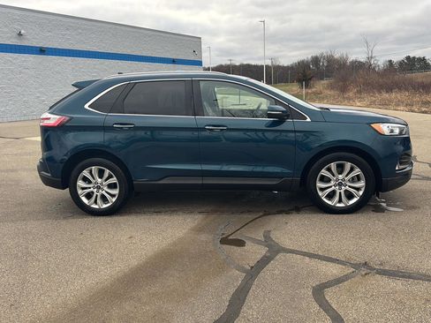 Used 2020 Ford Edge Titanium w/ Class II Trailer Tow Package image 7