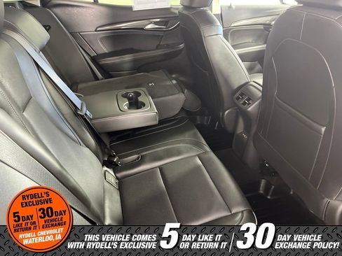 Used 2023 Buick Envision Essence FWD image 21