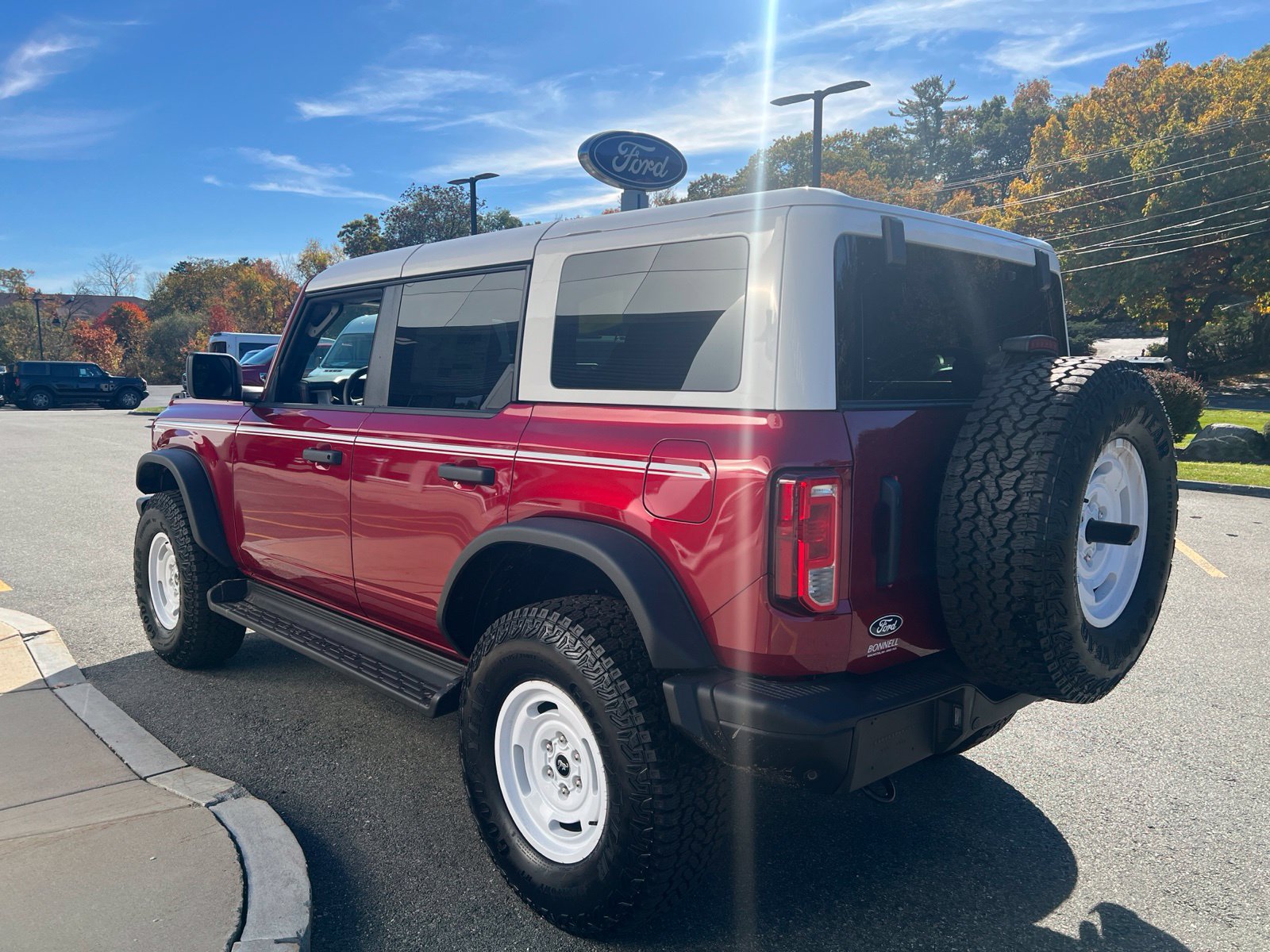 New 2026 Ford Bronco Heritage Edition AWD/4WD image 4