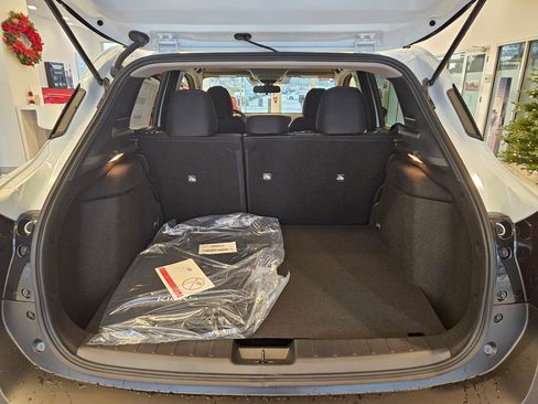 New 2026 Nissan Kicks SV w/ SV Premium Package AWD/4WD image 29