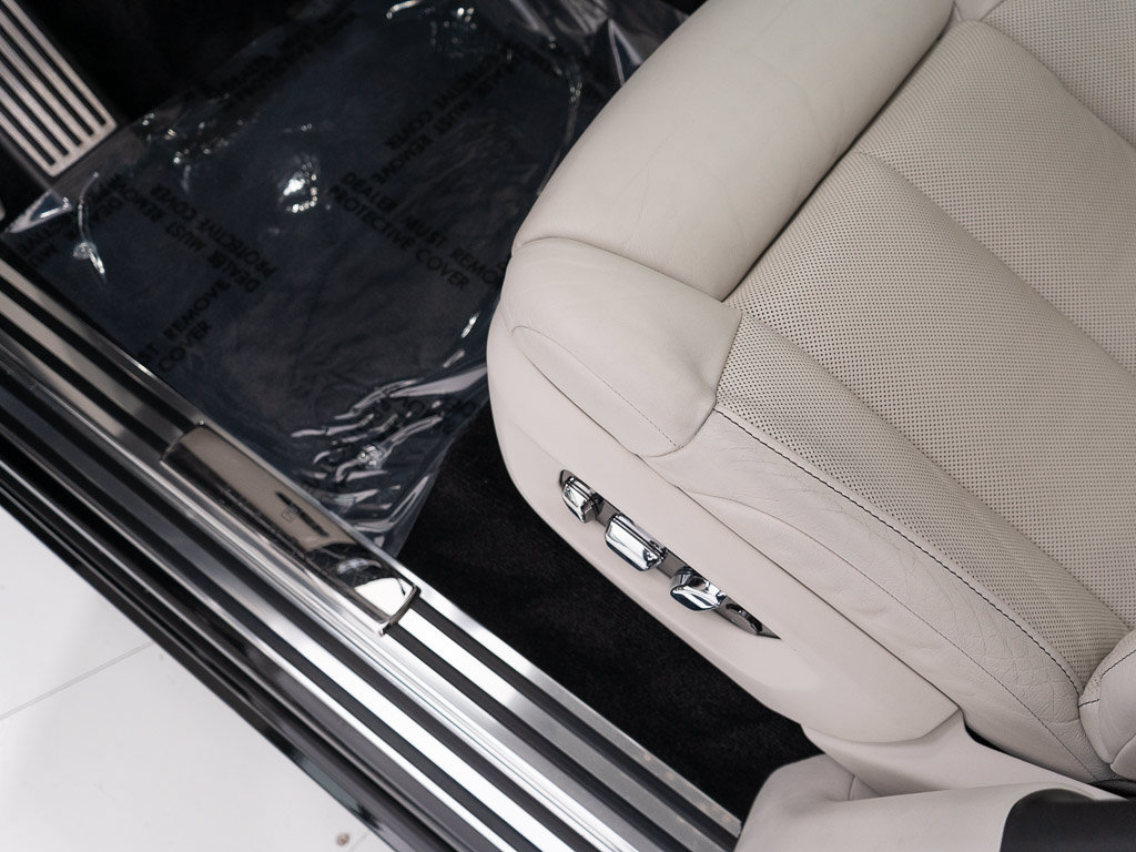 Certified 2018 Rolls-Royce Phantom Sedan RWD image 12