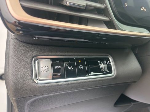 New 2026 Buick Envision Sport Touring image 27