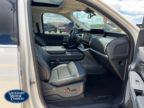 New 2026 Ford Expedition Max Platinum w/ Driver's Package AWD/4WD image 39