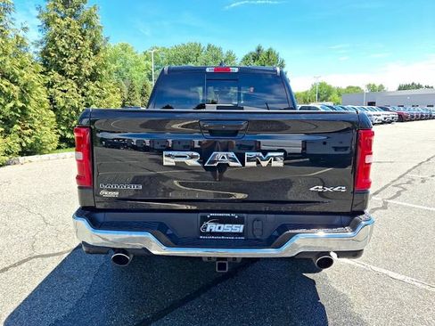 Used 2026 RAM 1500 Laramie AWD/4WD image 5