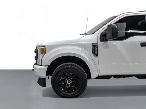 Used 2021 Ford F250 XL w/ Power Equipment Group image 11