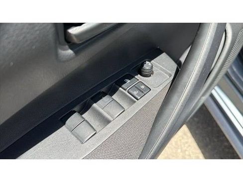 Used 2024 Toyota Corolla LE FWD image 15
