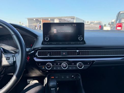 Used 2025 Honda Civic Sport image 9